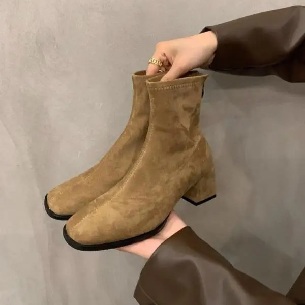 Doretta - Dames Chelsea Boots van Leer met Antislip Zool