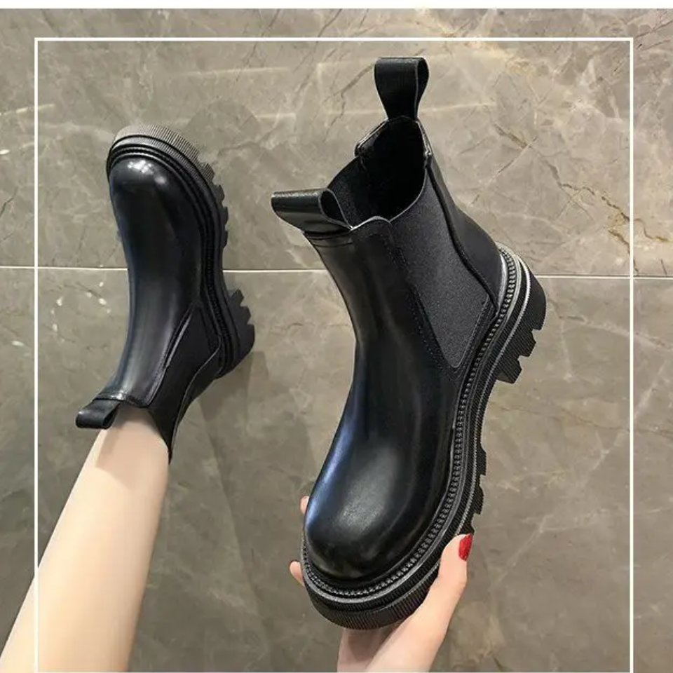 Elouise - Dames Chelsea Boots met Dikke Zool en Treklussen