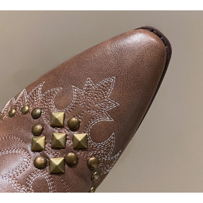 Gracely - Hoge Cowboy Laarzen Dames met Geborduurde Details en Studs