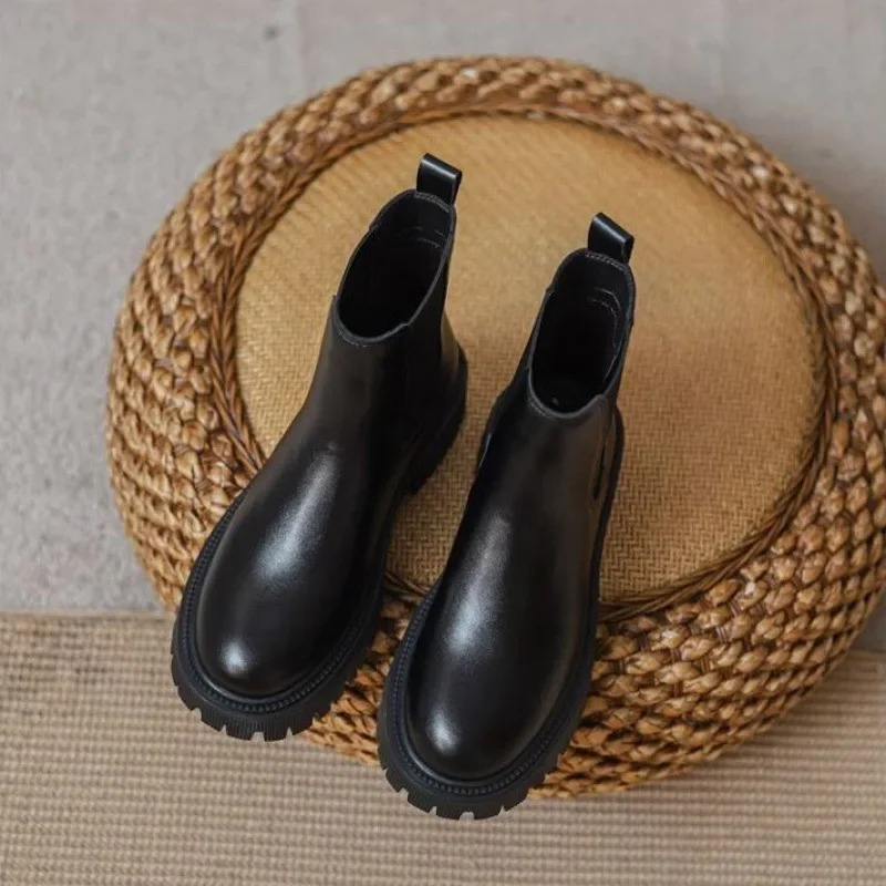 Loretta - Dames Chelsea Boots van Leer met Elastische Inzetten