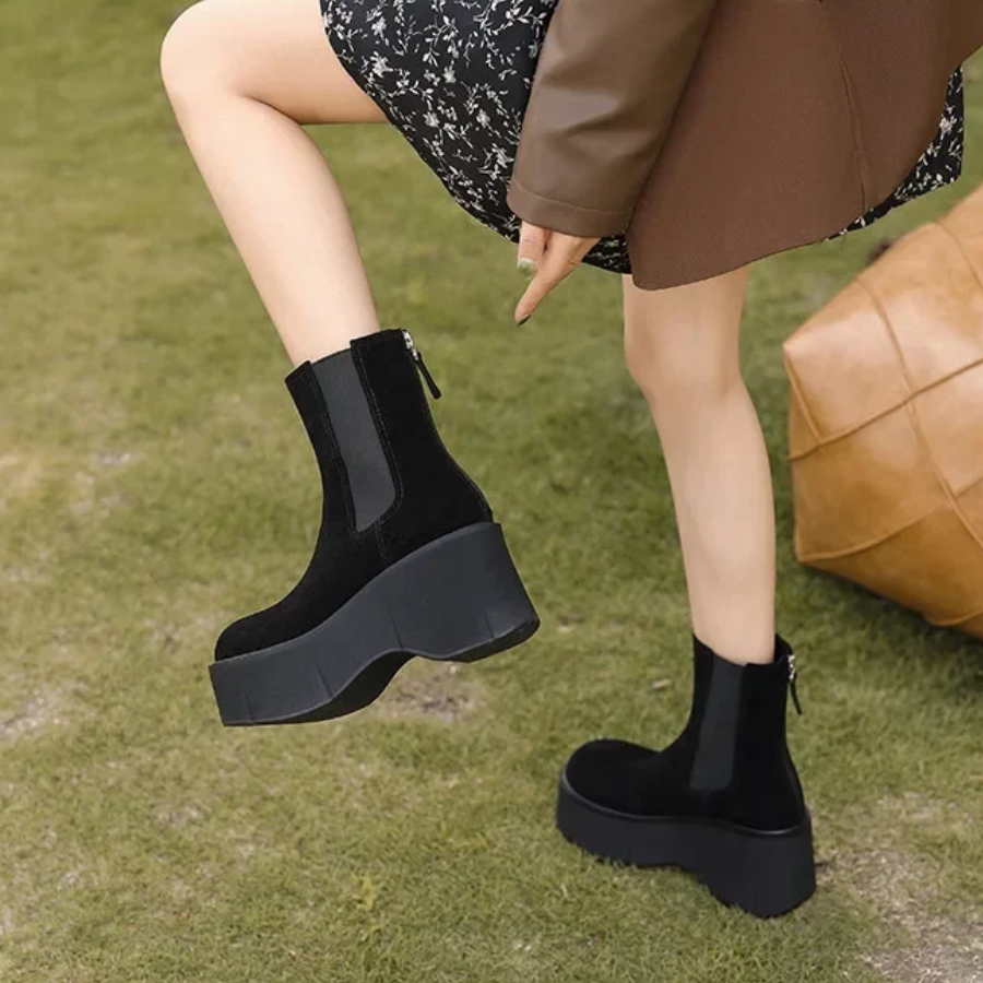 Oriana - Dames Chelsea Boots met Grove Hak en Treklus