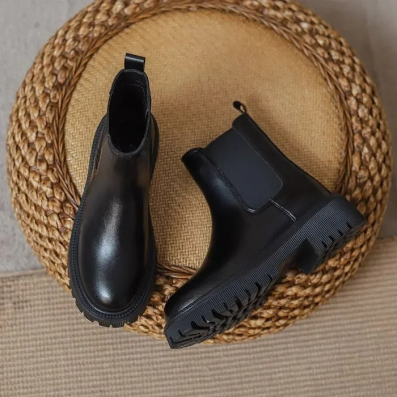 Loretta - Dames Chelsea Boots van Leer met Elastische Inzetten