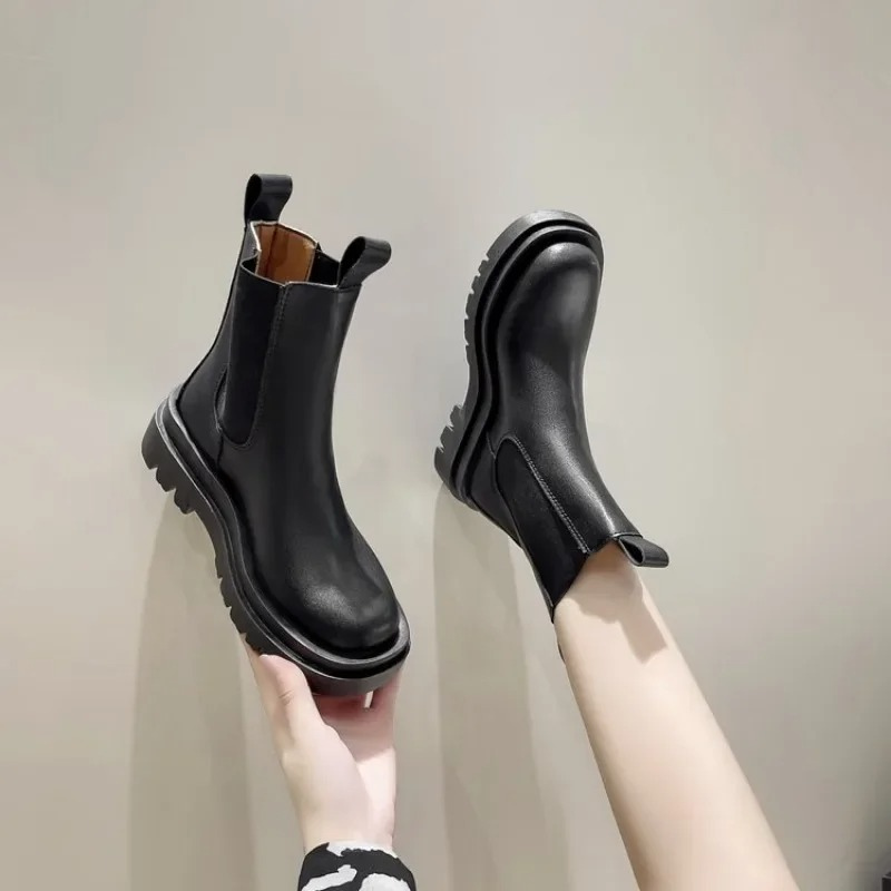 Carmela - Dames Chelsea Boots Gemakkelijk aan te Trekken met Elastische Zijkanten