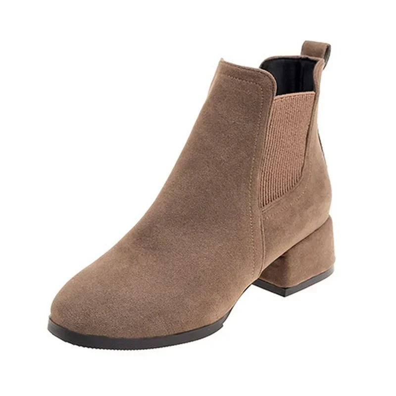 Stijlza - Suède Chelsea Boots met Blokhak en Elastische Zijkanten - Dames Enkellaarzen