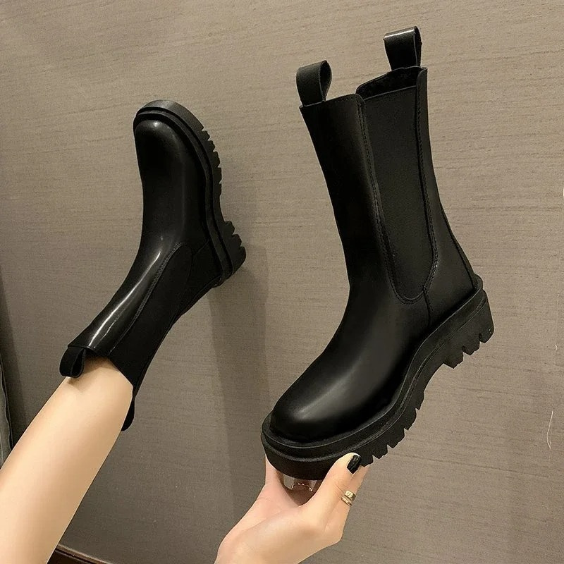 Vanoria - Dames Chelsea Boots Hoog met Treklussen en Dikke Zool