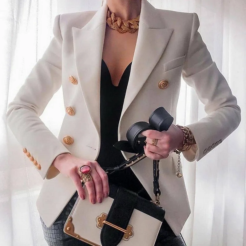 Chiched - Luxe Dames Blazer Met Gouden Knopen - Chic en Elegant