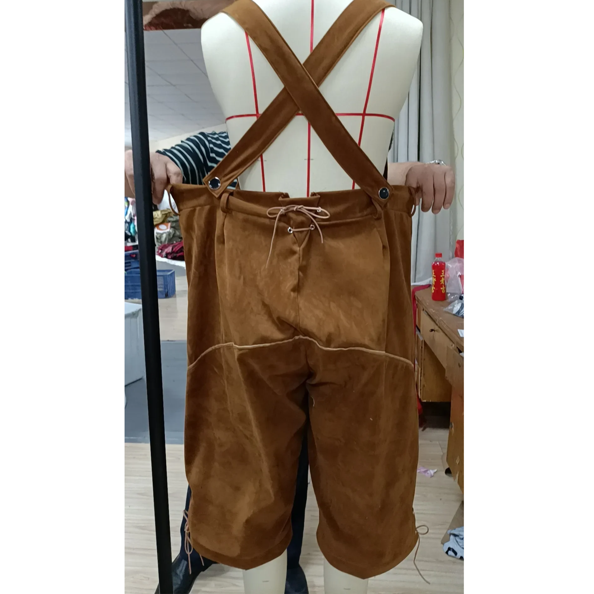 LederTo - Traditionele Lederhosen Heren met Bretels en Shirt - Feestoutfit