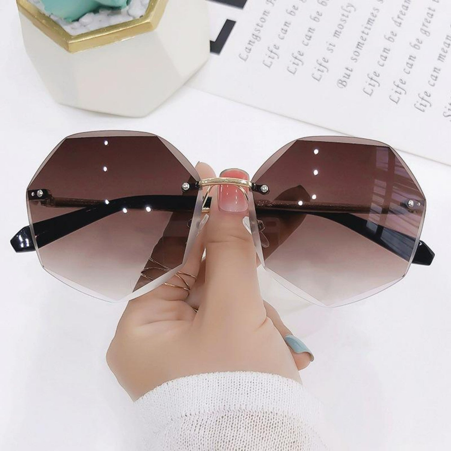 MonAmi® achthoekige randloze getinte spiegel dames zonnebril