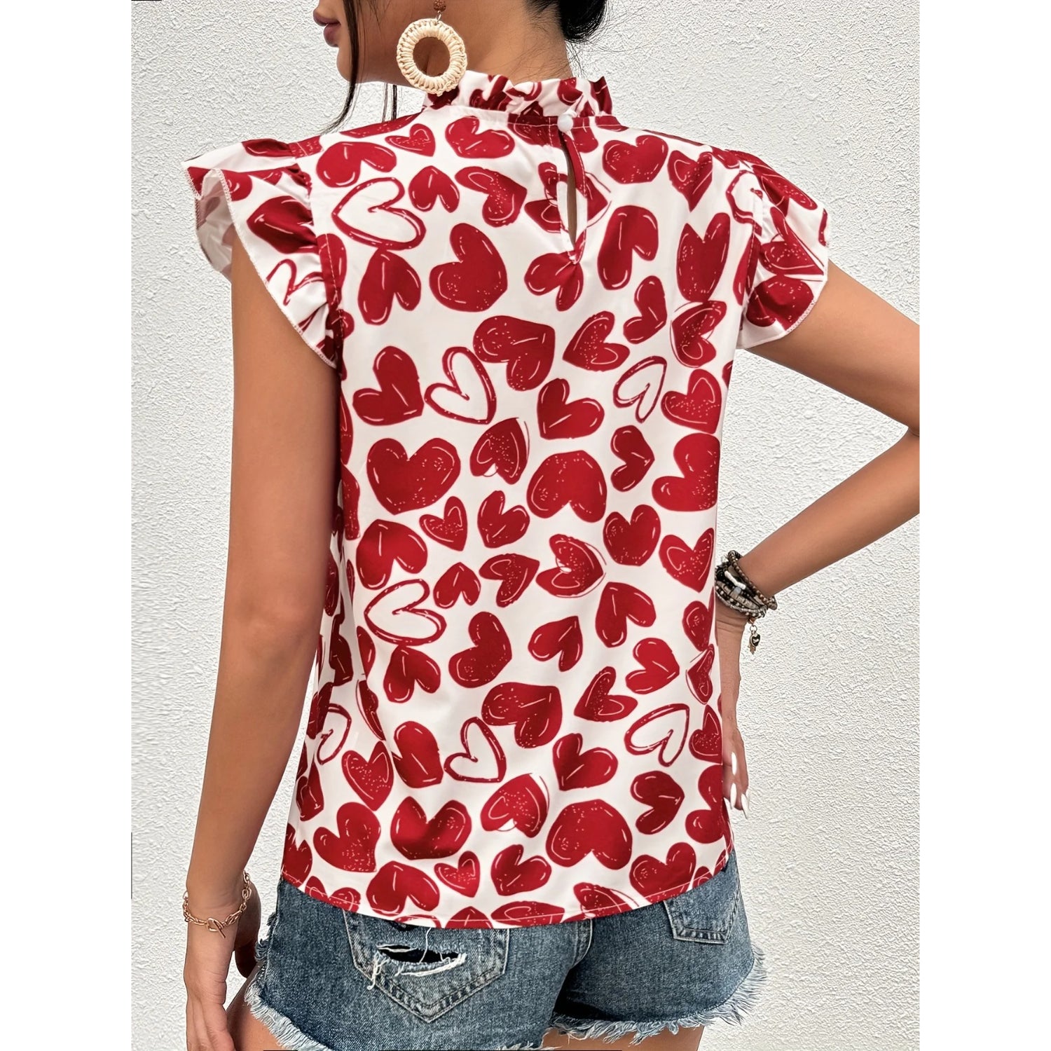 MonAmi® korte mouwen blouse met rode hartprint en ronde hals