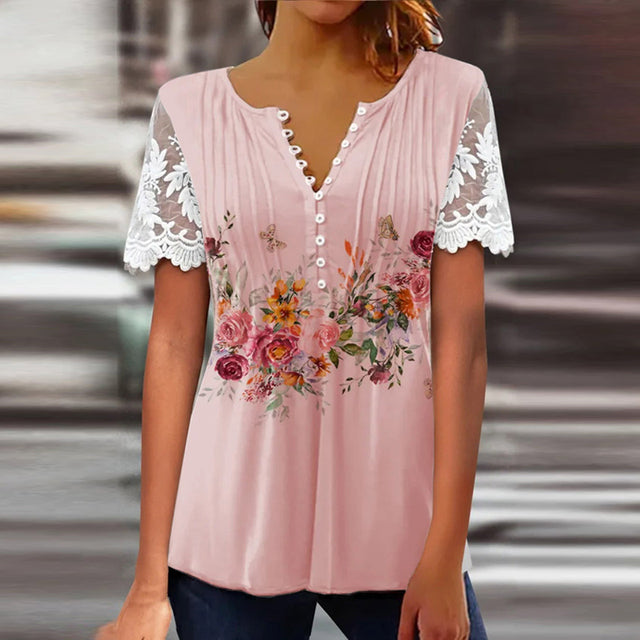 Belsira Vrouwelijke T-shirt met Romantische Bloemenborduursels